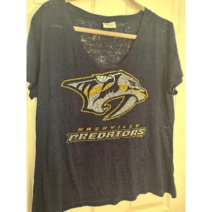 Nashville‎ Predators Ladies Shirt Large